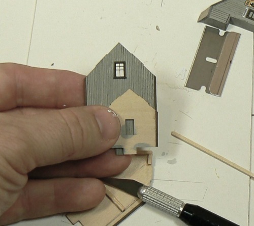 Adding walls to the Curtis Bros. Plumbing Supply Co Z-scale model railroad kit